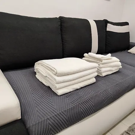 Apartament Isabella Apartment, 80m2 With Ac