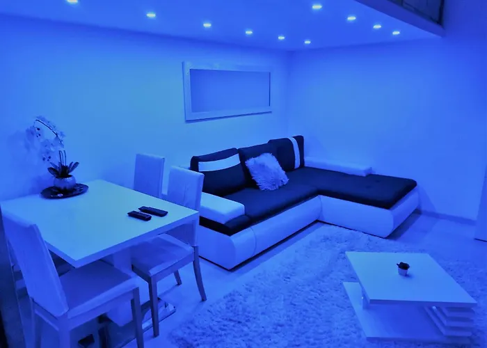 Isabella Apartment, 80m2 With Ac * Budapest