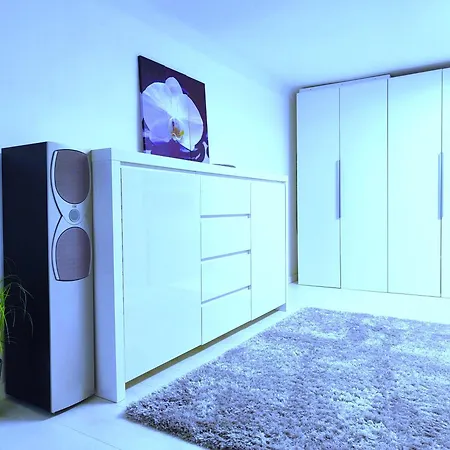 Isabella Apartment, 80m2 With Ac Lejlighed Budapest